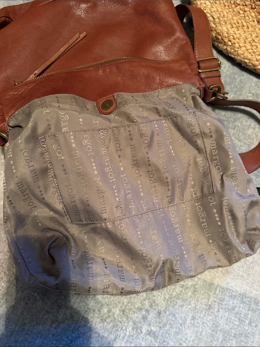 Margot leather double flap crossbody bag 100% leather - Picture 12 of 13